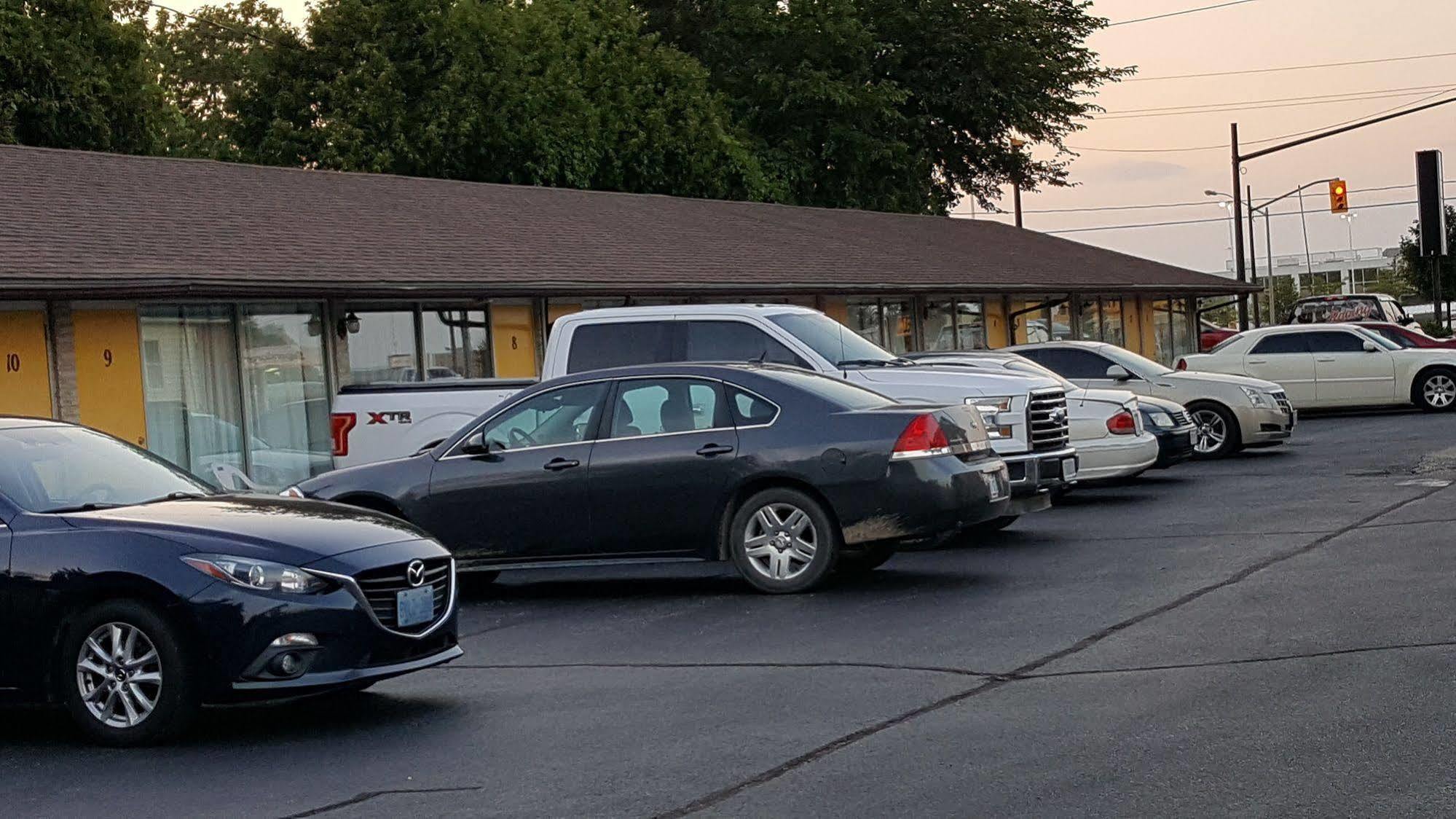 Town'N Country Motor Inn Leamington Exteriör bild